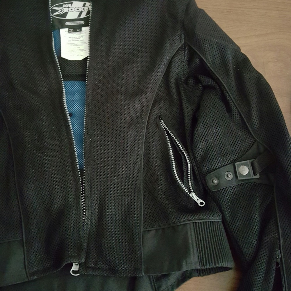 ▪️Joe Rocket Unisex Black Mesh Motorcycle Jacket. Keeps you cool & protected! M